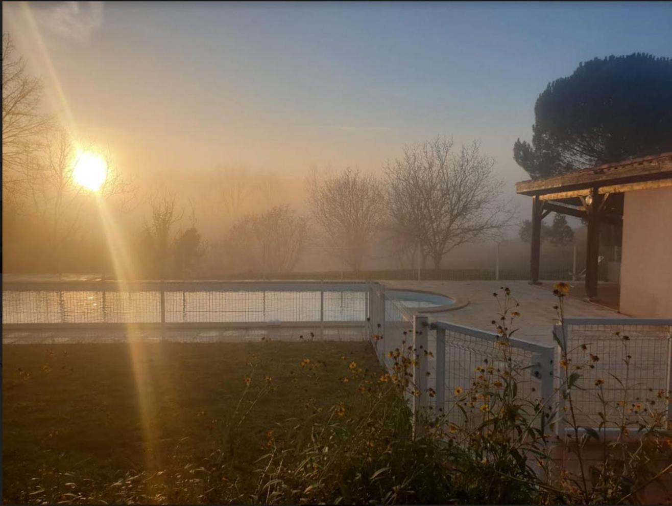 Seuls En Pleine Nature - Gite La Cote Blanche Puygaillard-de-Quercy エクステリア 写真