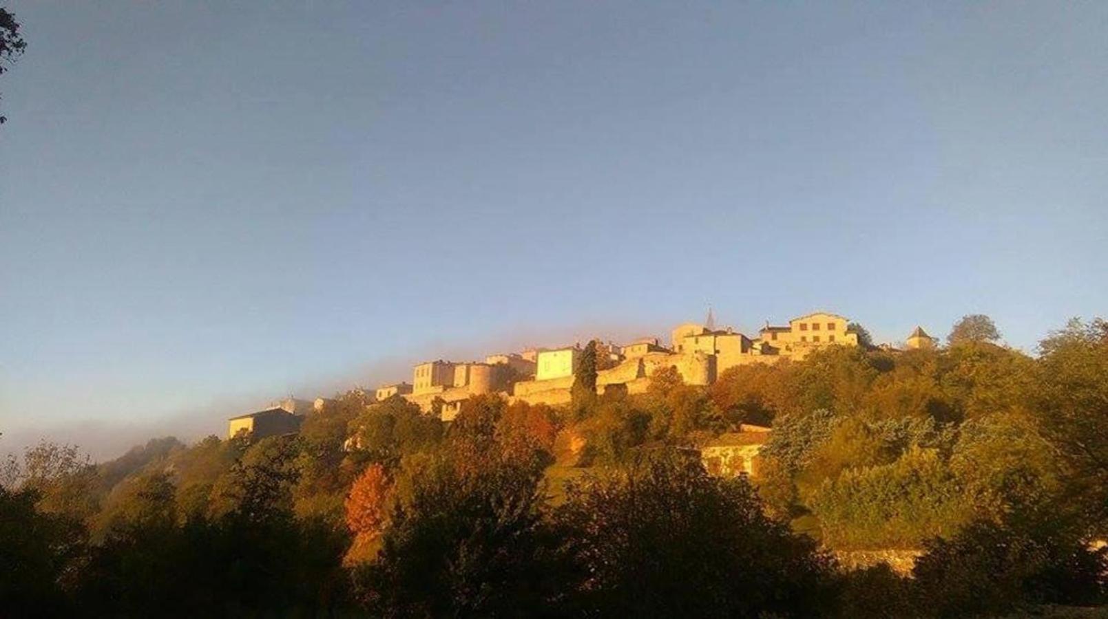 Seuls En Pleine Nature - Gite La Cote Blanche Puygaillard-de-Quercy エクステリア 写真